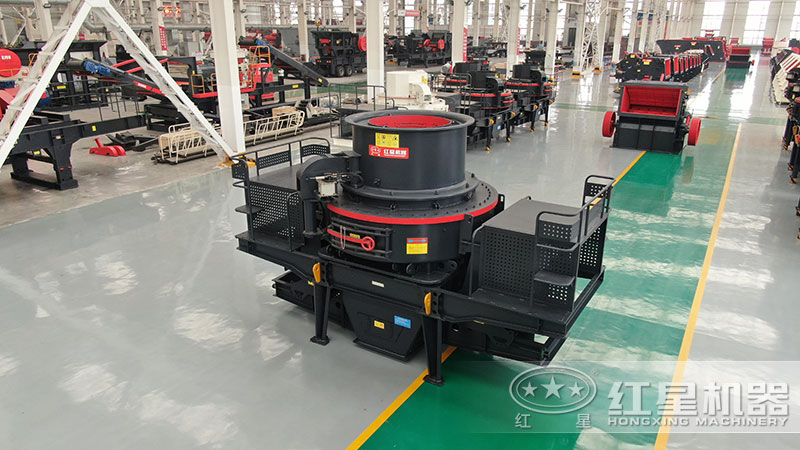 沖擊式制砂機(jī)，具有制砂和整形優(yōu)勢(shì)