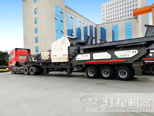 可行走的破碎機+反擊細(xì)碎機