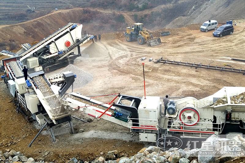 履帶移動石子沙石機，三機聯合，破碎