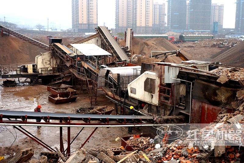 建筑垃圾粉碎機(jī)現(xiàn)場(chǎng)展示，可就近現(xiàn)場(chǎng)考察