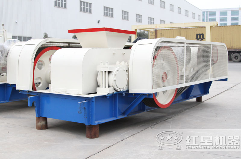對(duì)輥式破碎機(jī)，運(yùn)行穩(wěn)定可靠